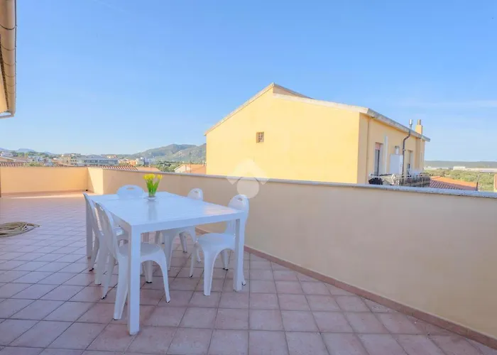 L'attico Di Loredo Appartement Olbia